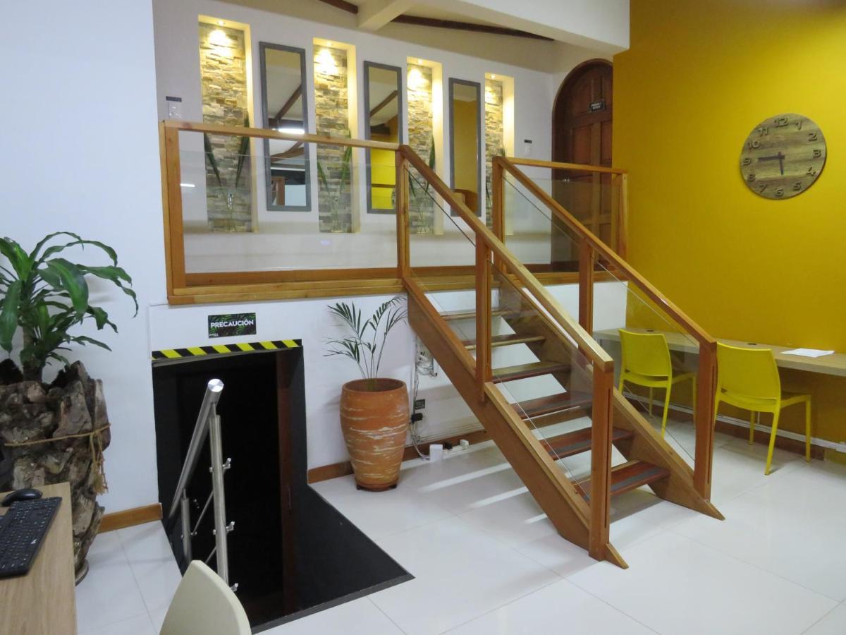Albore Hostal Pereira Exterior photo
