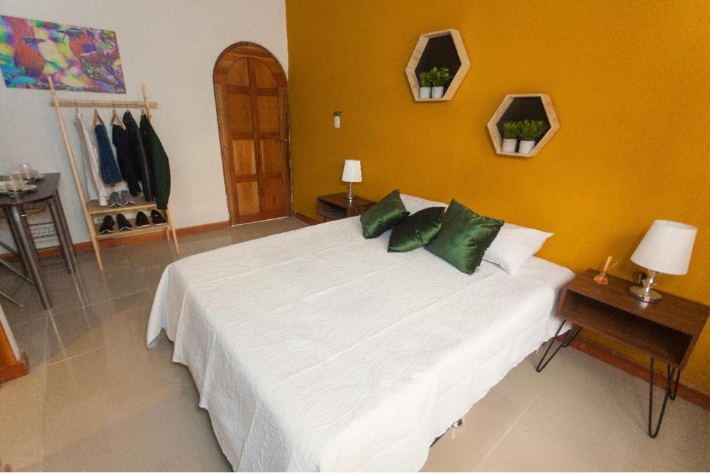 Albore Hostal Pereira Exterior photo