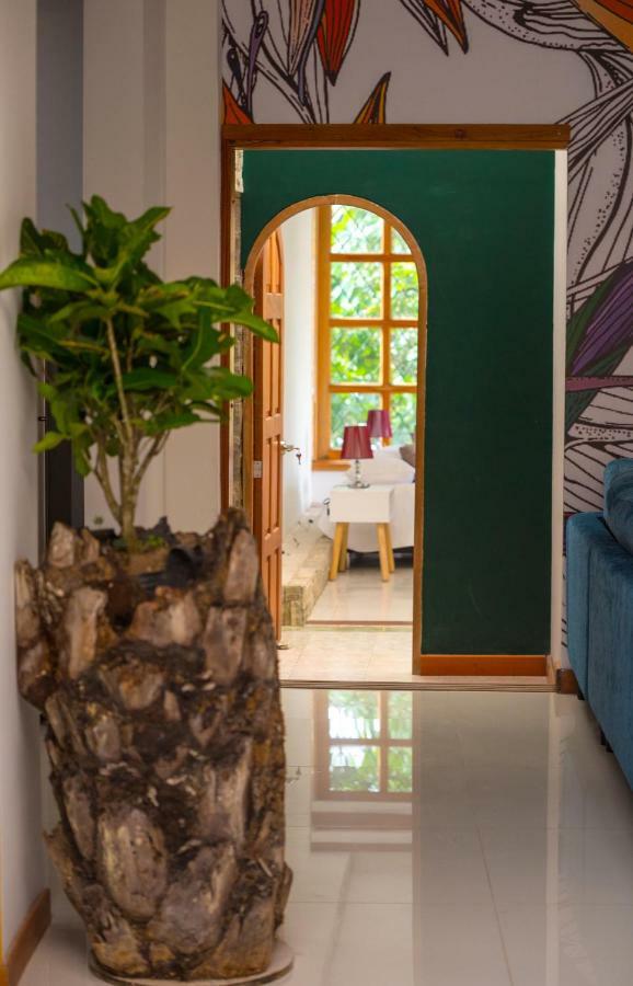Albore Hostal Pereira Exterior photo